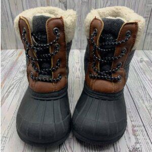 OshKosh B'Gosh Fur Lined Boys Snow Boot Size 7 MidCalf Zip Hootie Water Proof